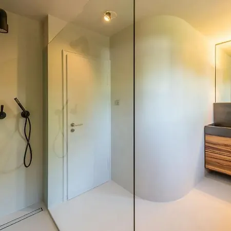 Villa 3 Schlafzimmer Im Denkendorf, Baden-wurttemberg